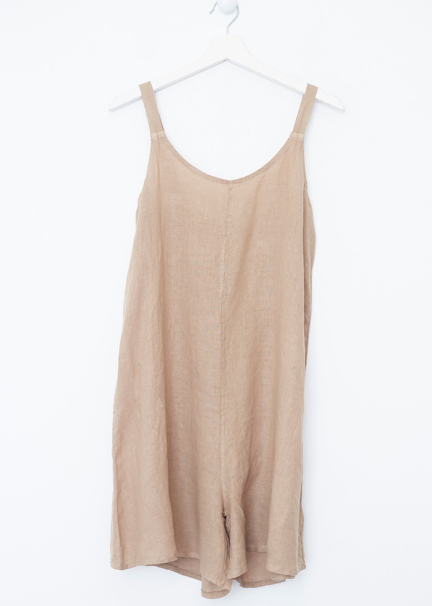 Short linen jumpsuit
