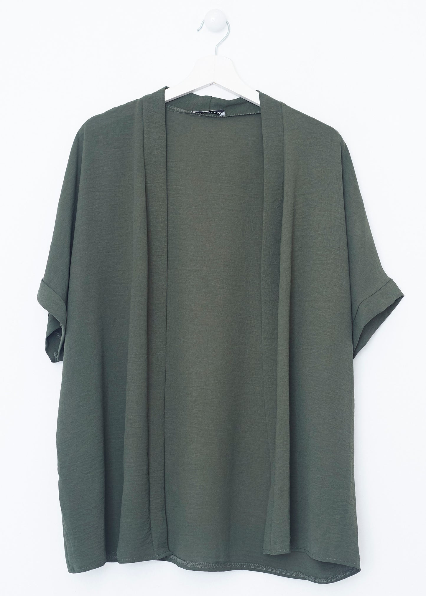 Short flowing kimono