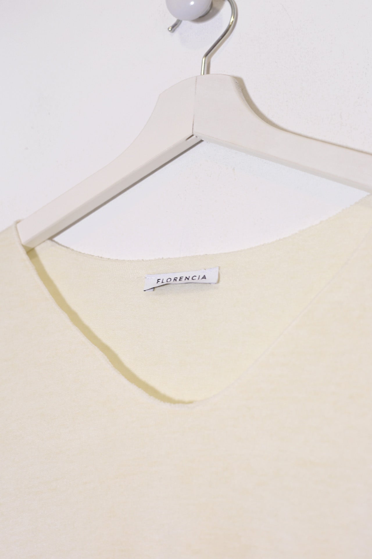 Camista Verona cuello punta