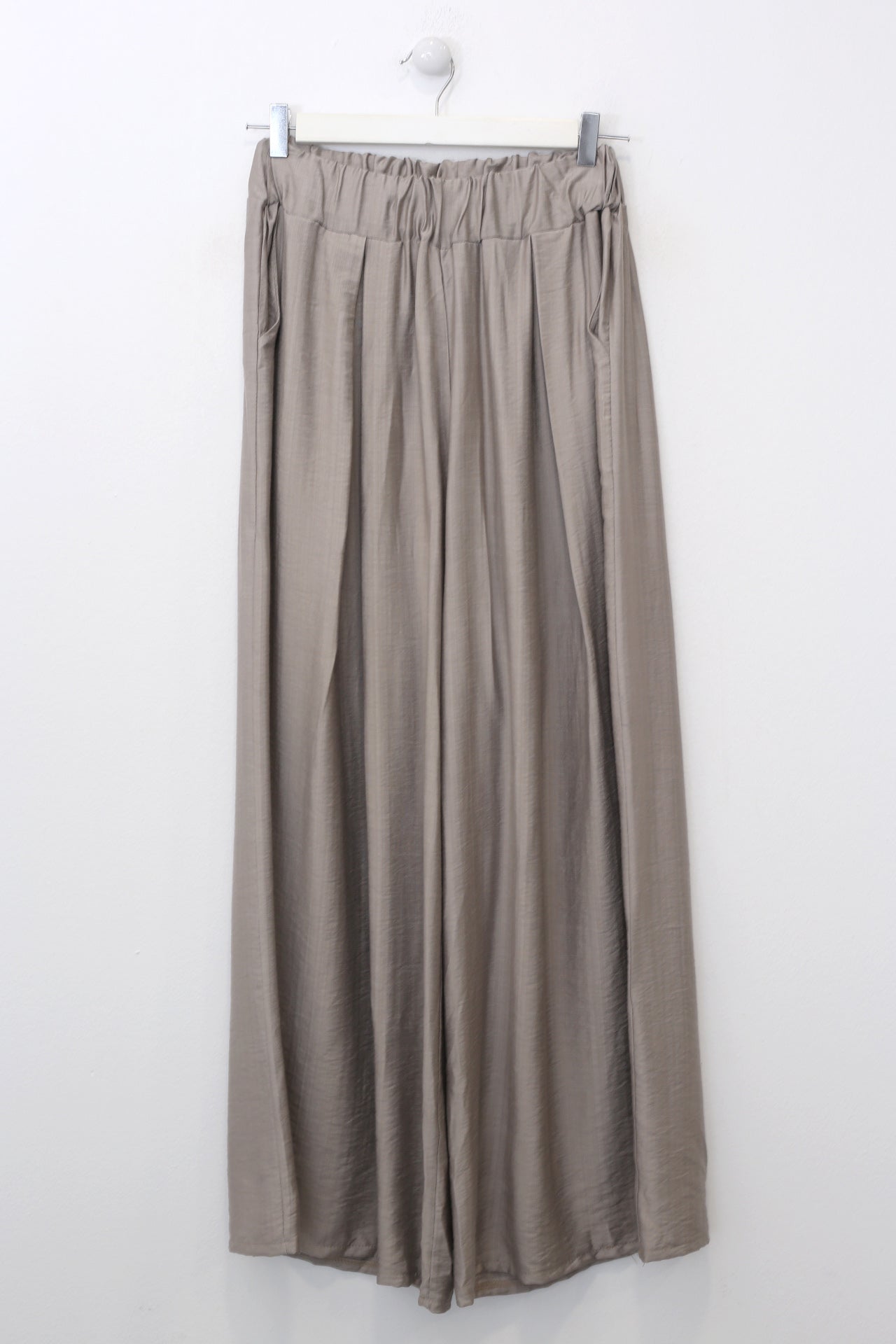 Pantalones Nora anchos