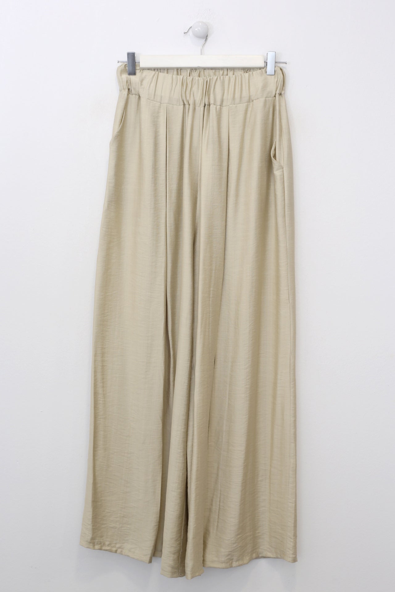 Pantalones Nora anchos