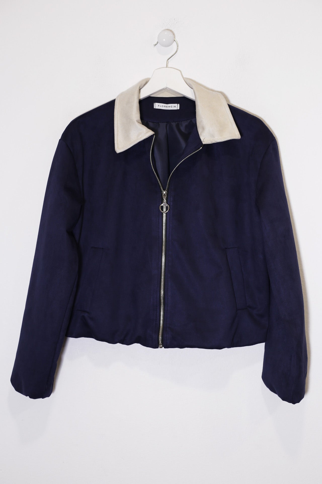 Cazadora contraste antelina