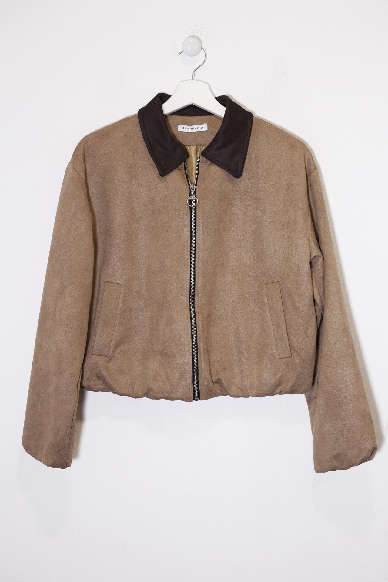 Cazadora contraste antelina