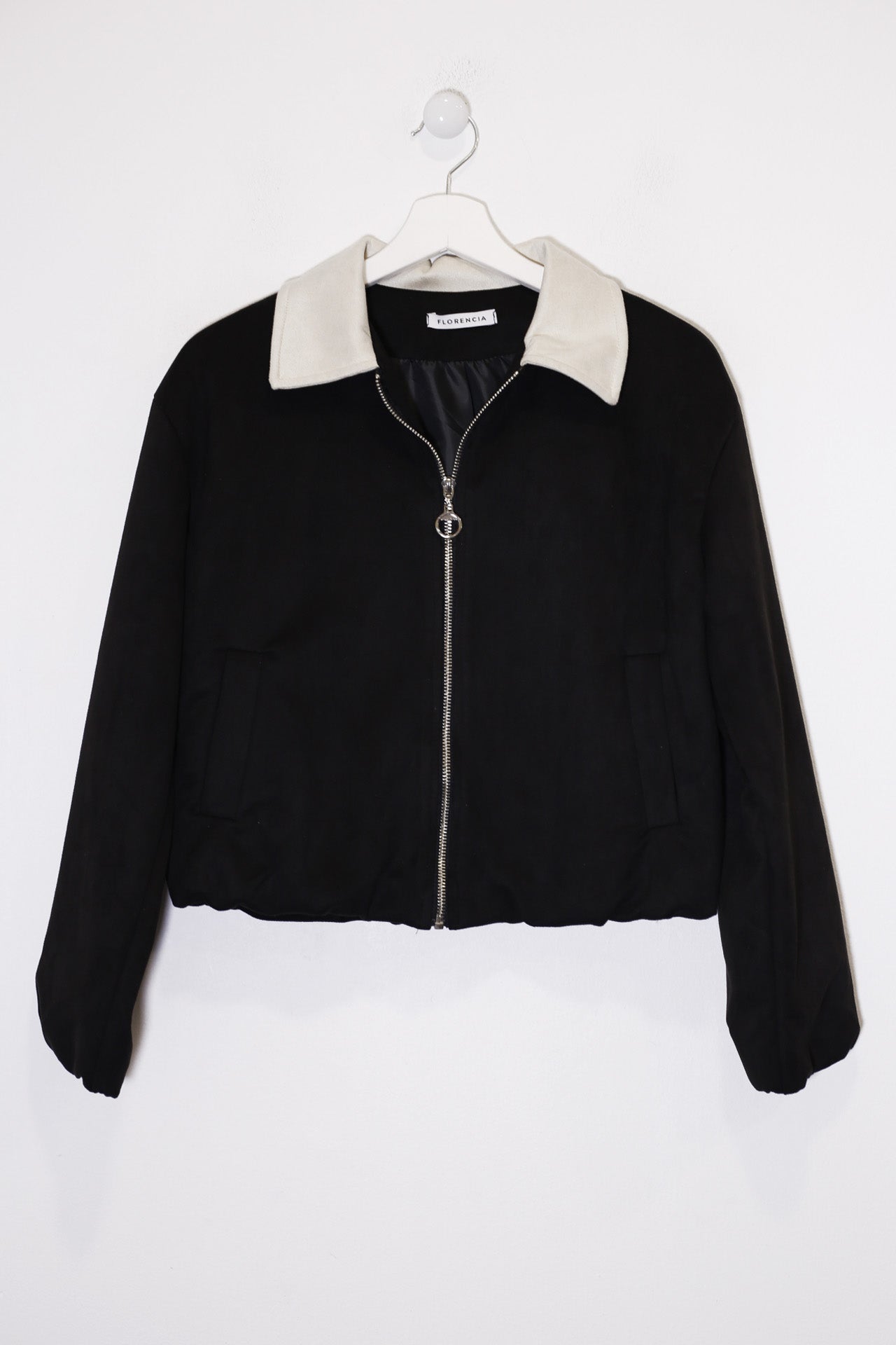 Cazadora contraste antelina