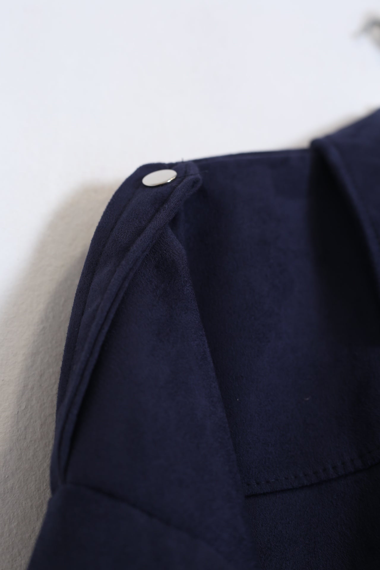 Cazadora antelina tapeta