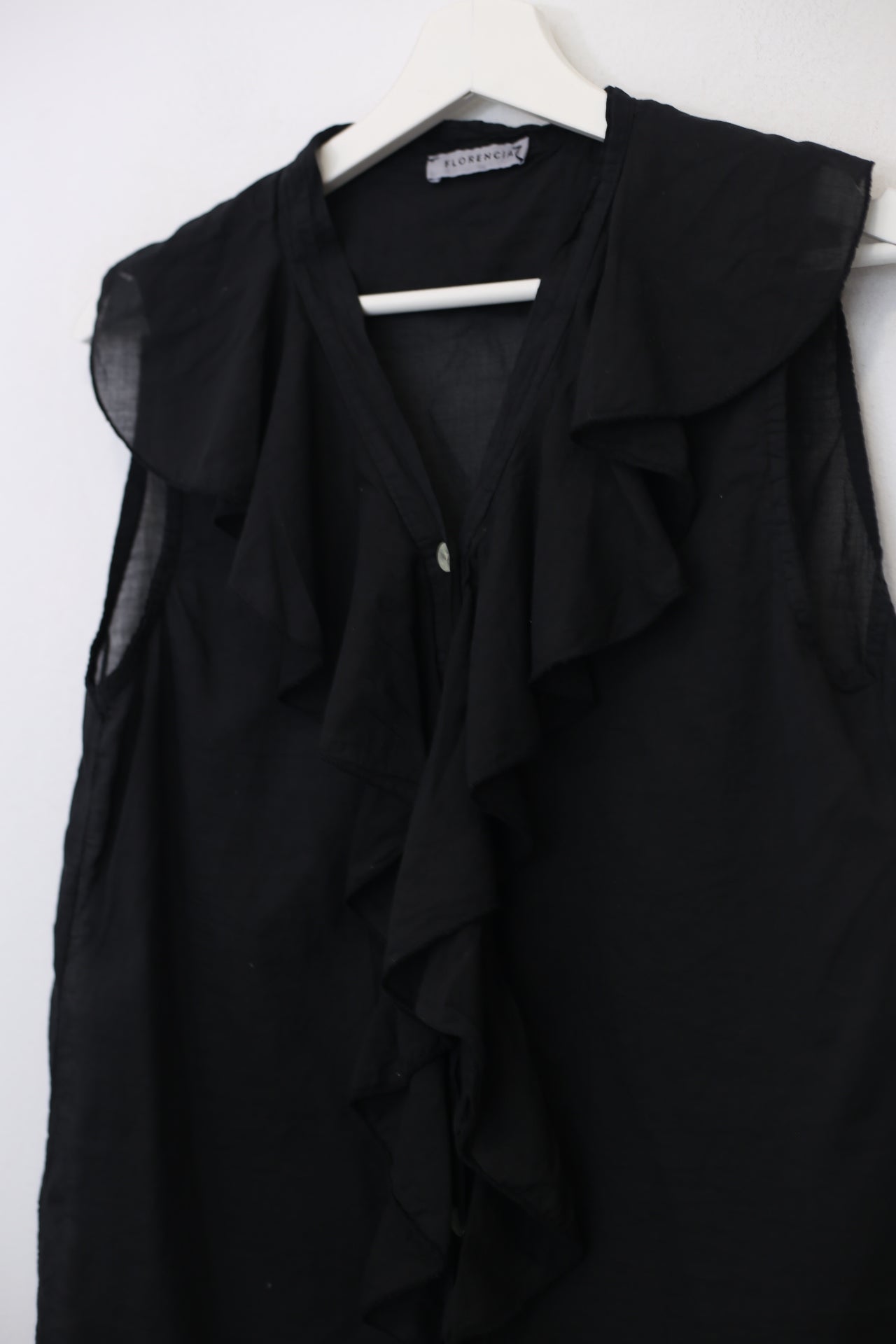 Top voile botones