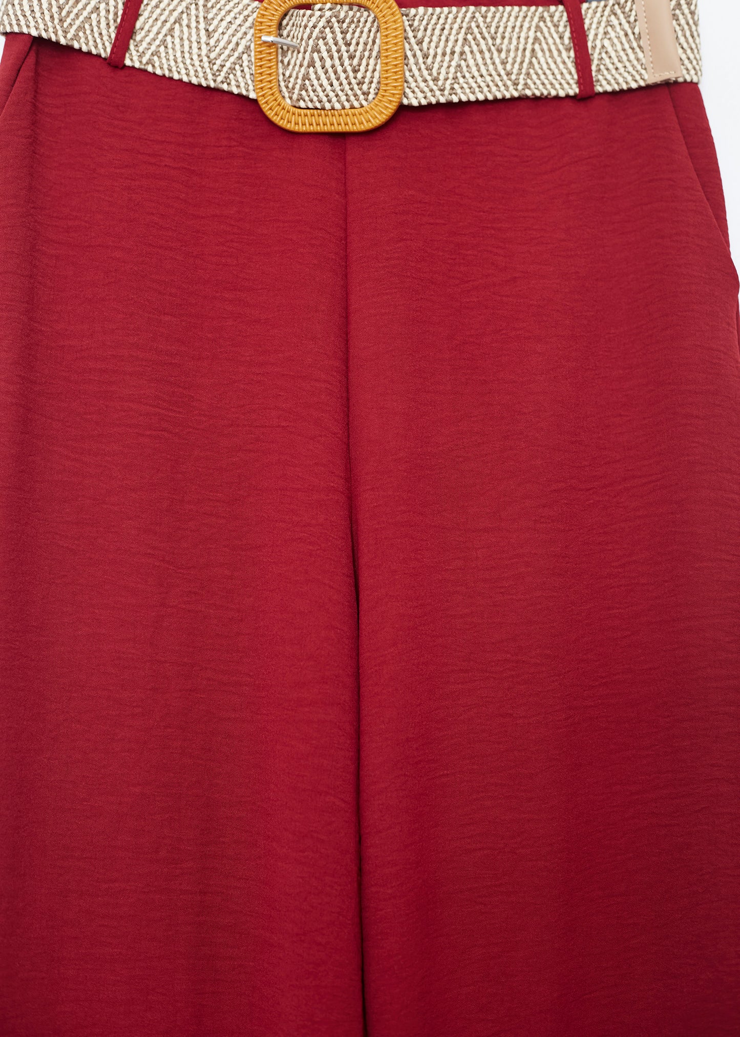 Flowy trousers with belt