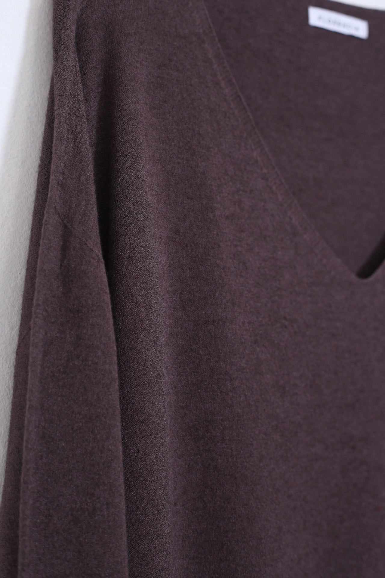 Jersey sin costuras cuello punta