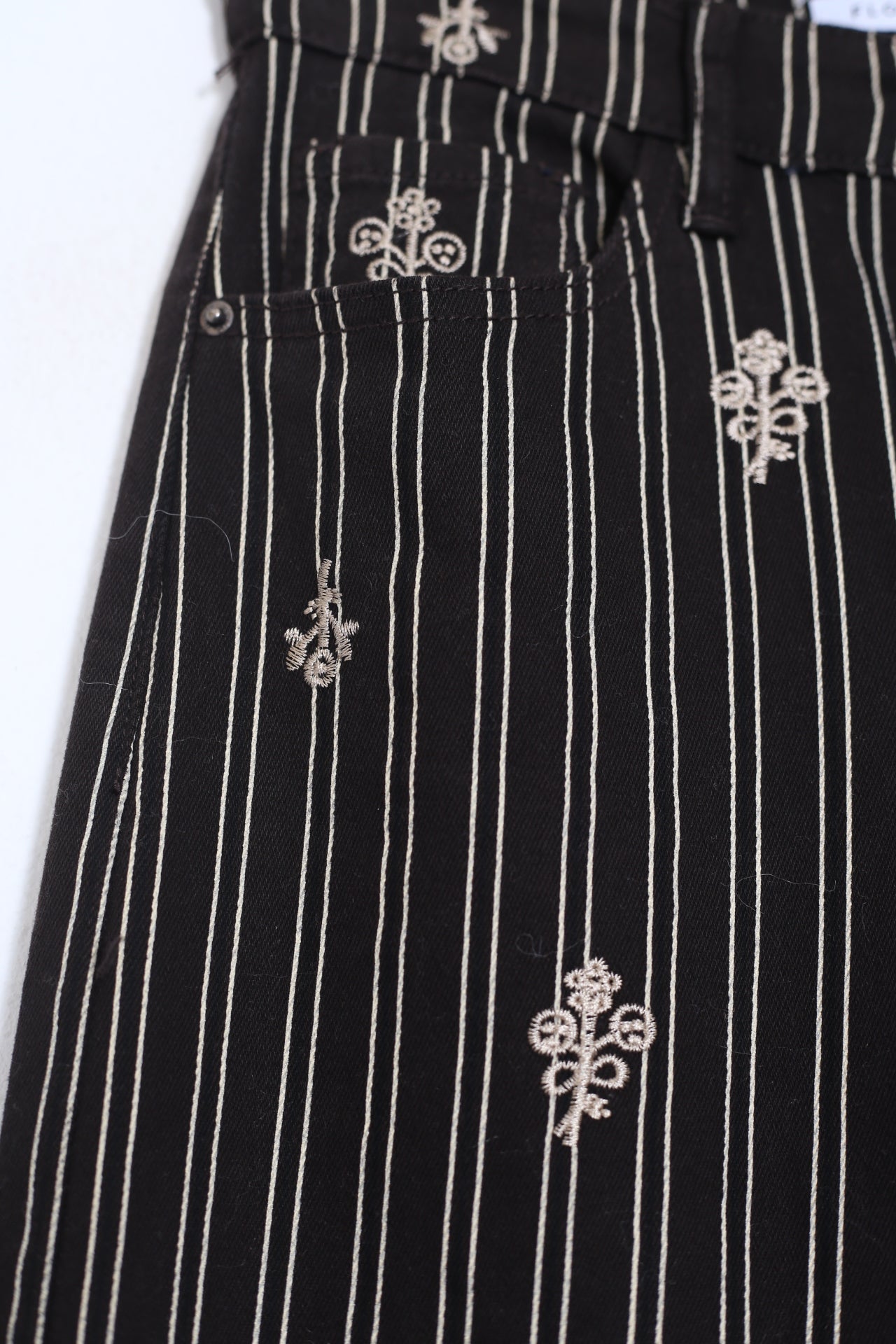 Jeans bordados rayas