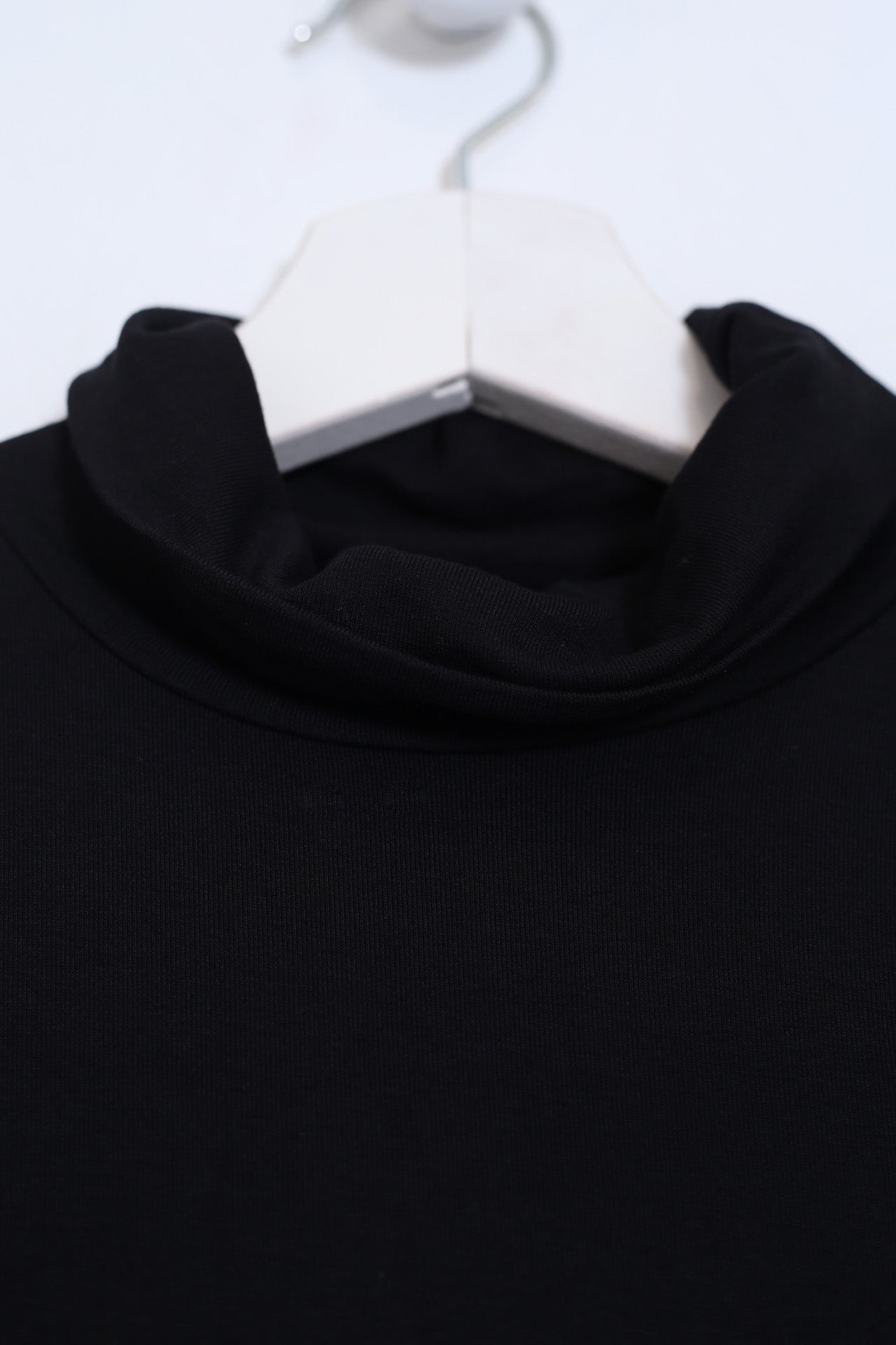 Camiseta cuello alto