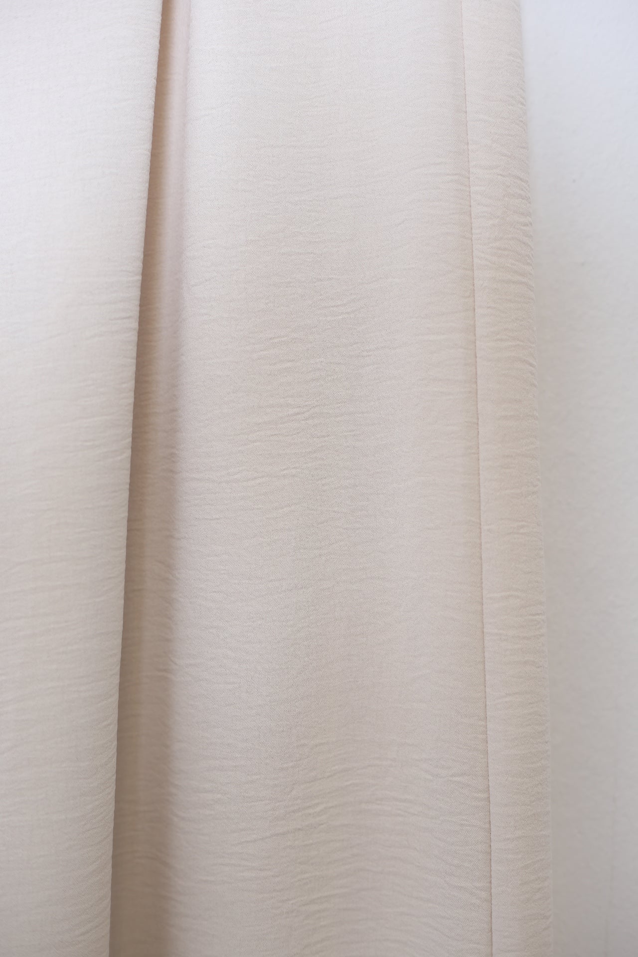 Pantalones anchos fluidos