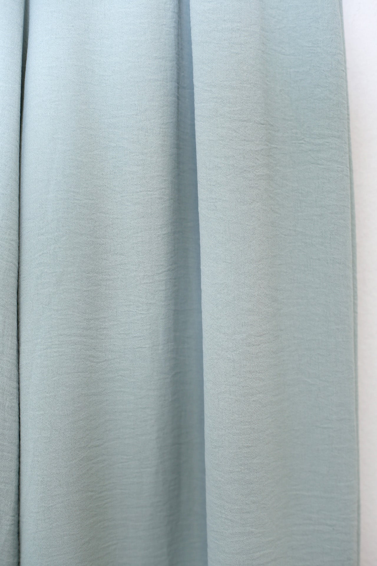 Pantalones anchos fluidos