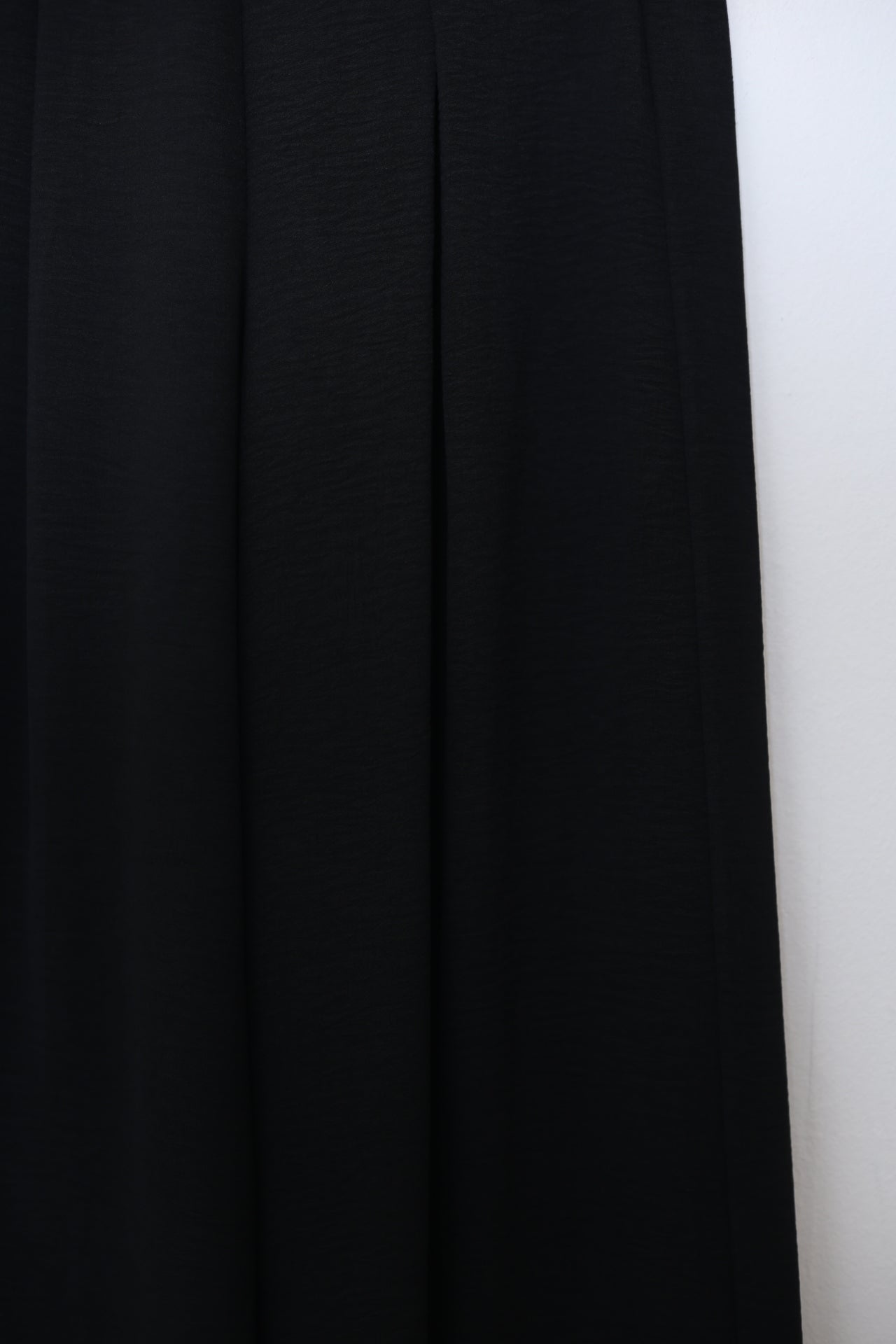 Pantalones anchos fluidos