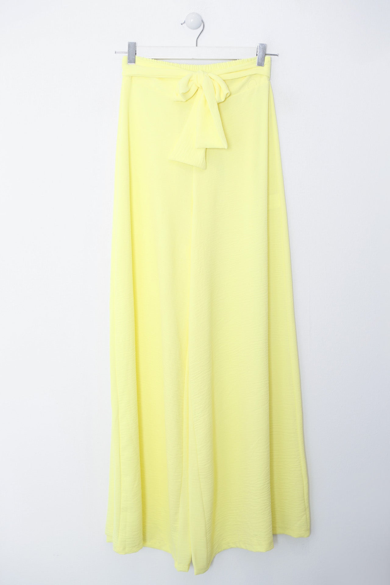 Pantalones fluidos lazo