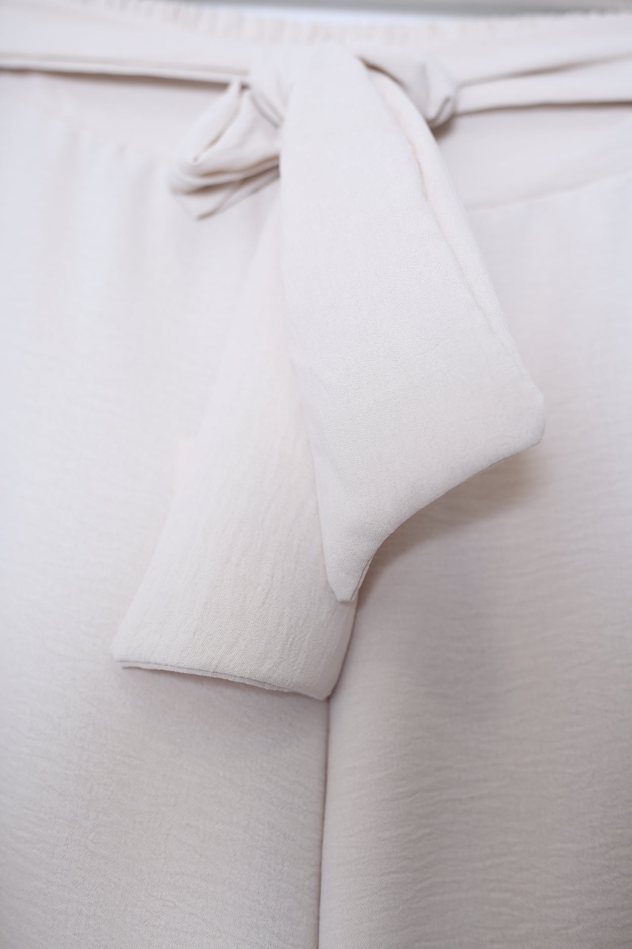 Pantalones fluidos lazo