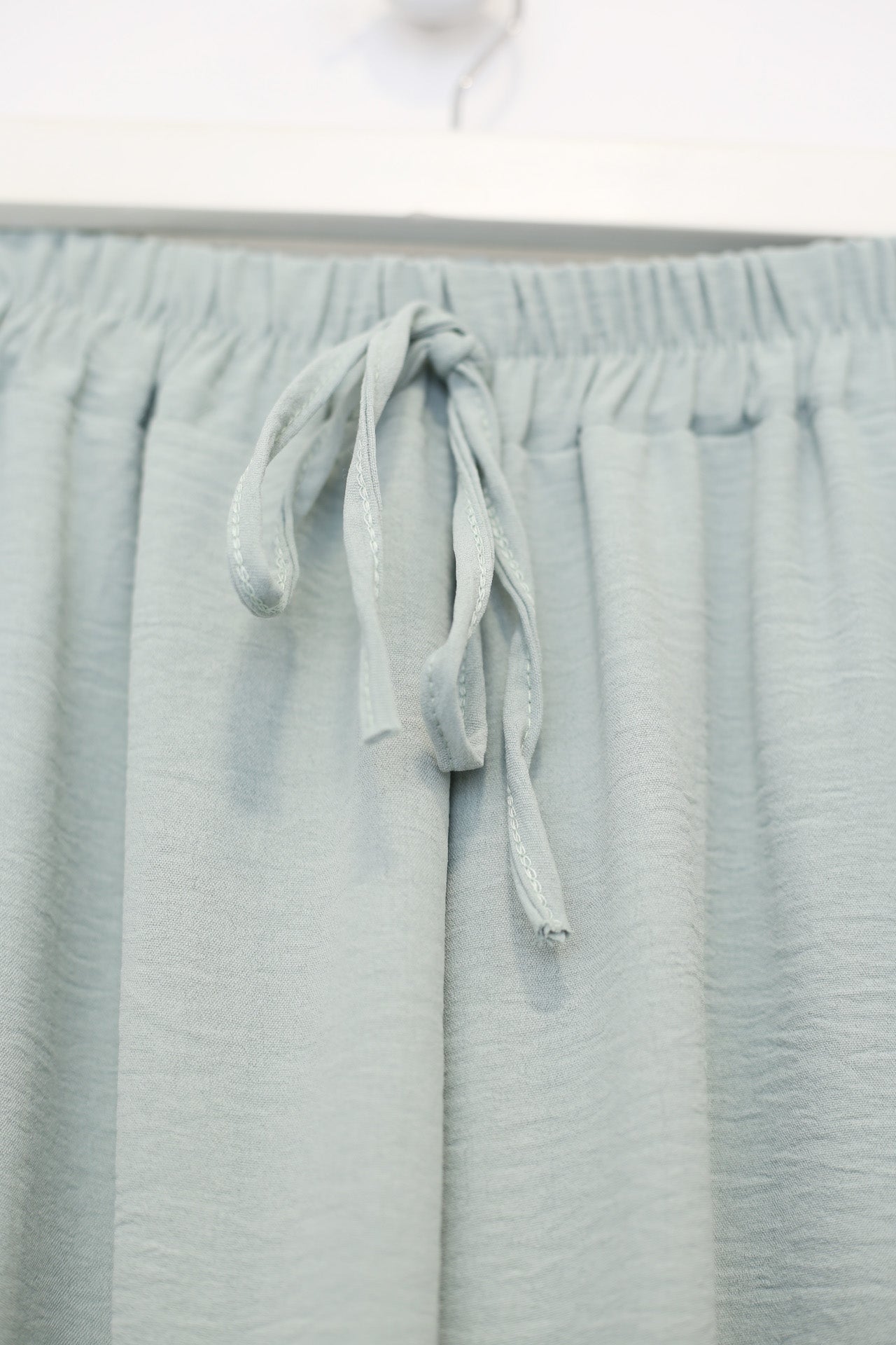 Pantalones palazzo fluidos