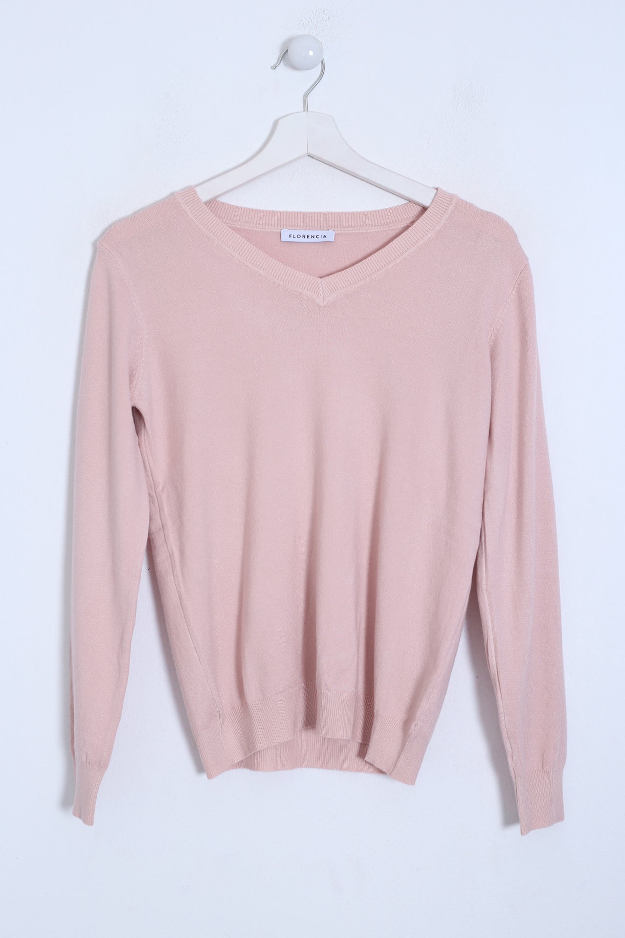 Jersey básico cuello punta