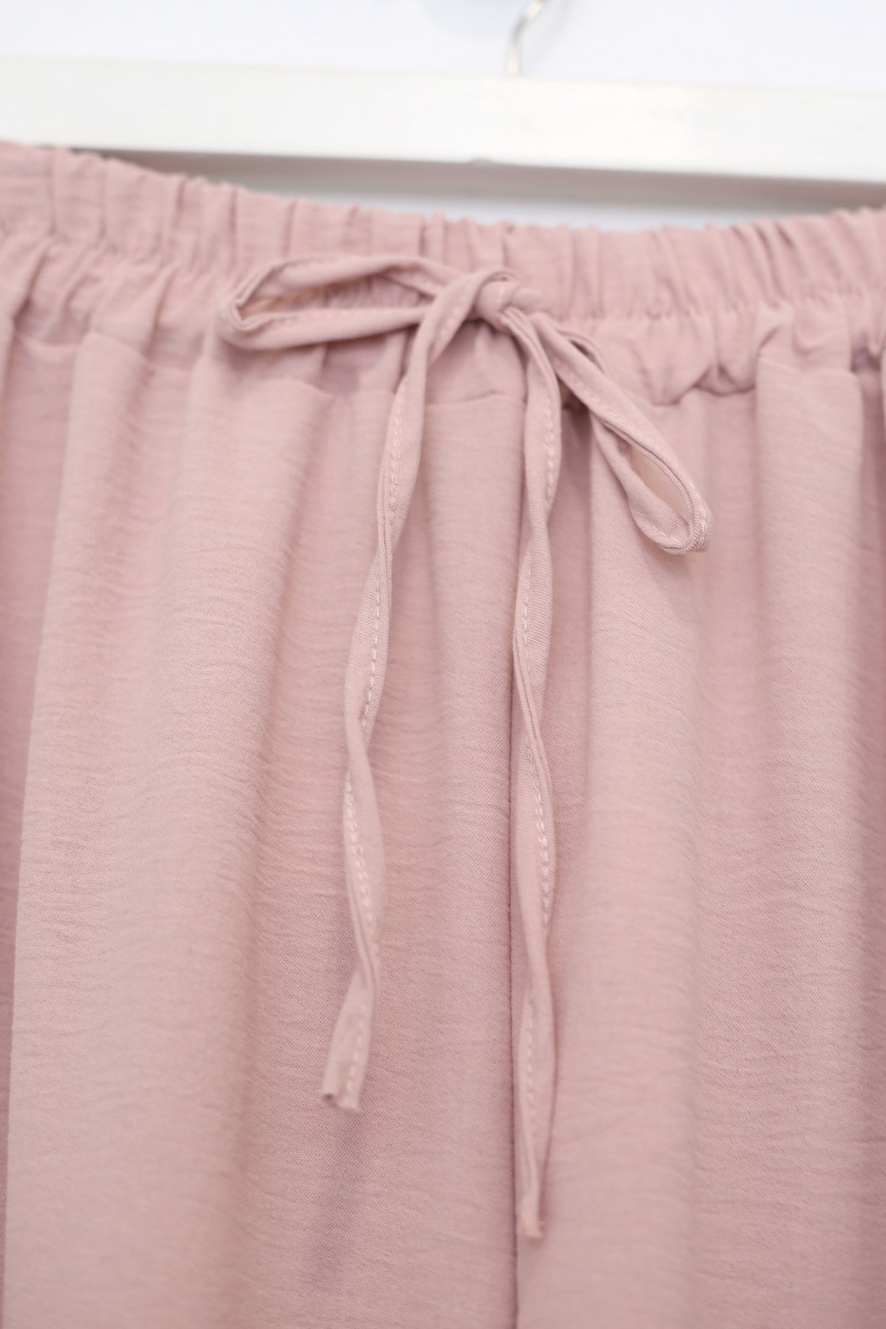 Pantalones palazzo fluidos