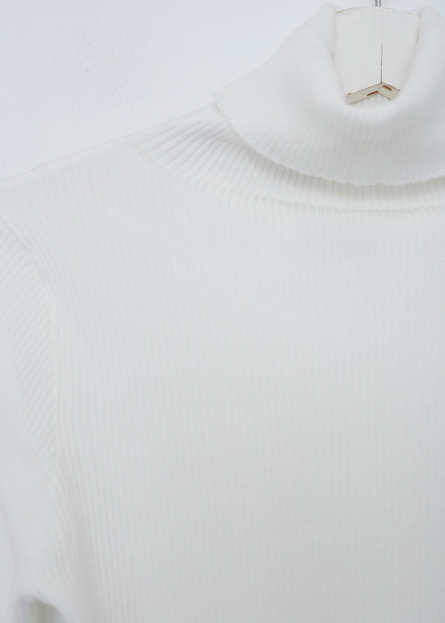 Ribbed turtleneck sweater