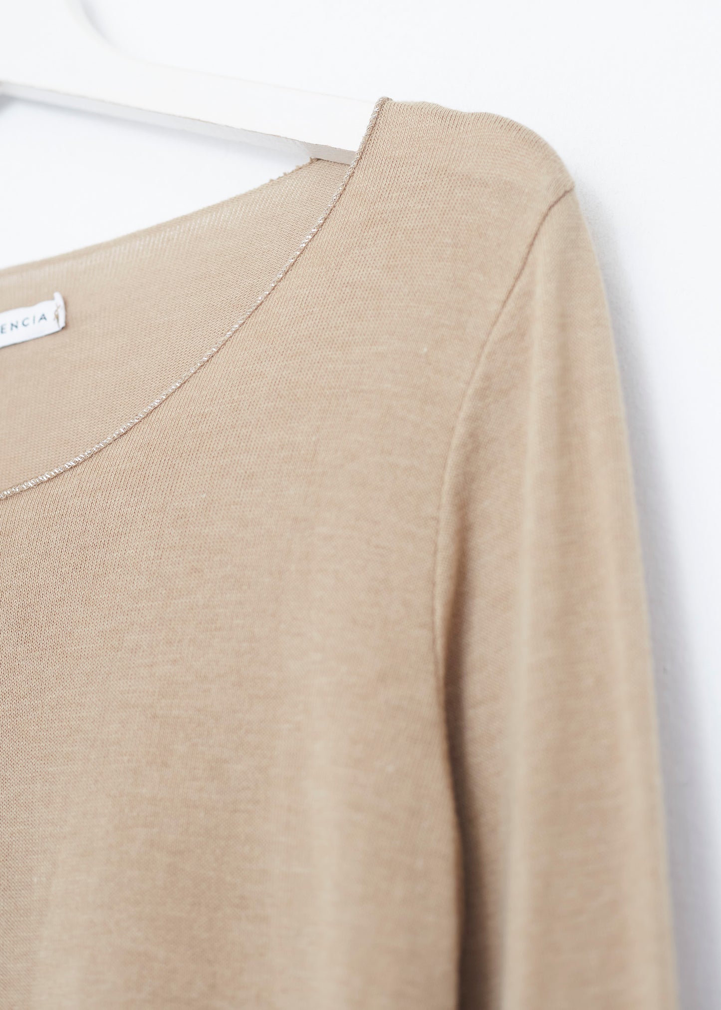 Silver round neck t-shirt
