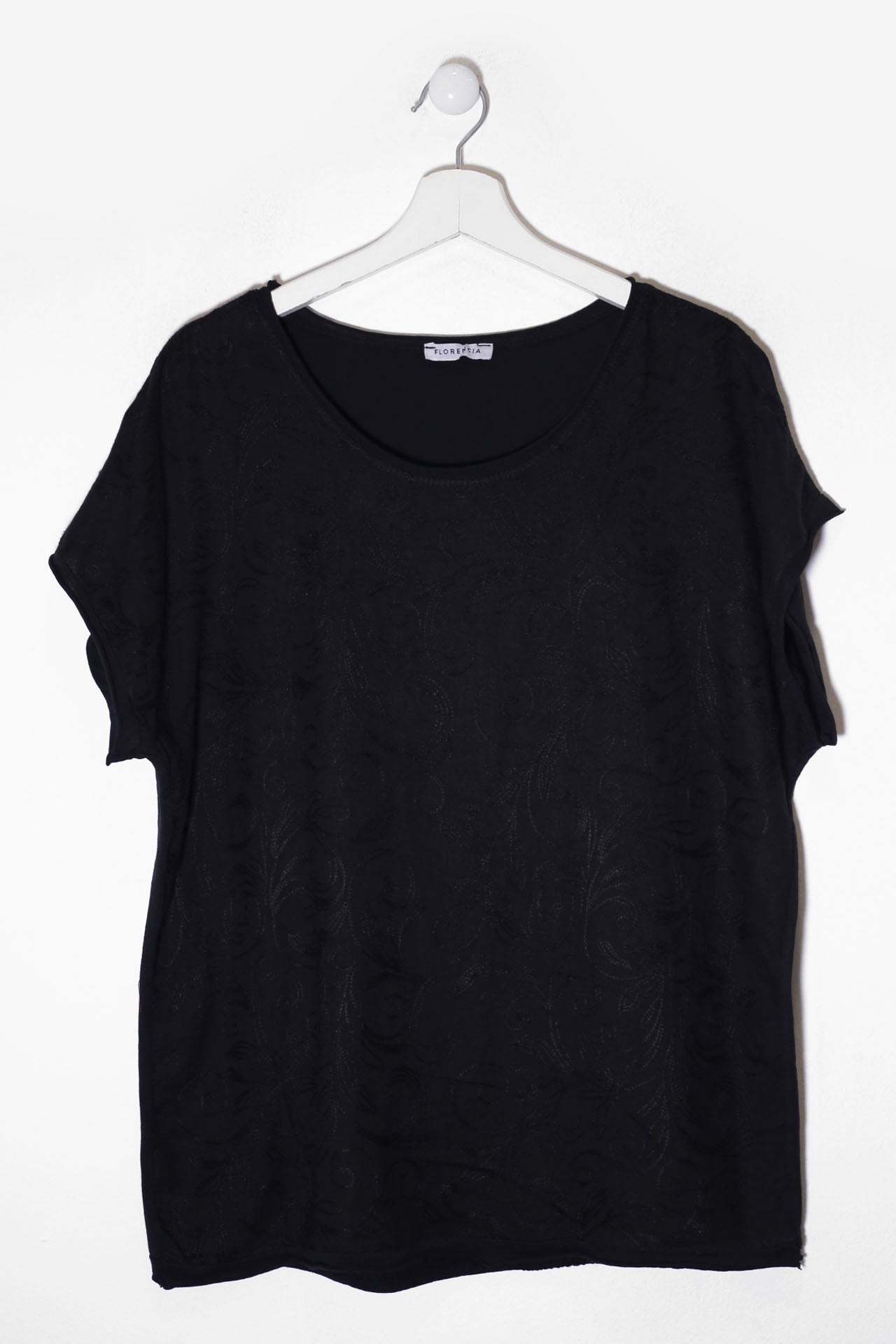 Camiseta bordada cuello redondo
