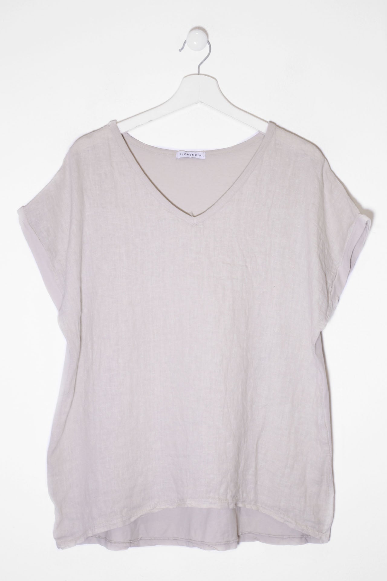 Camiseta lino cuello punta
