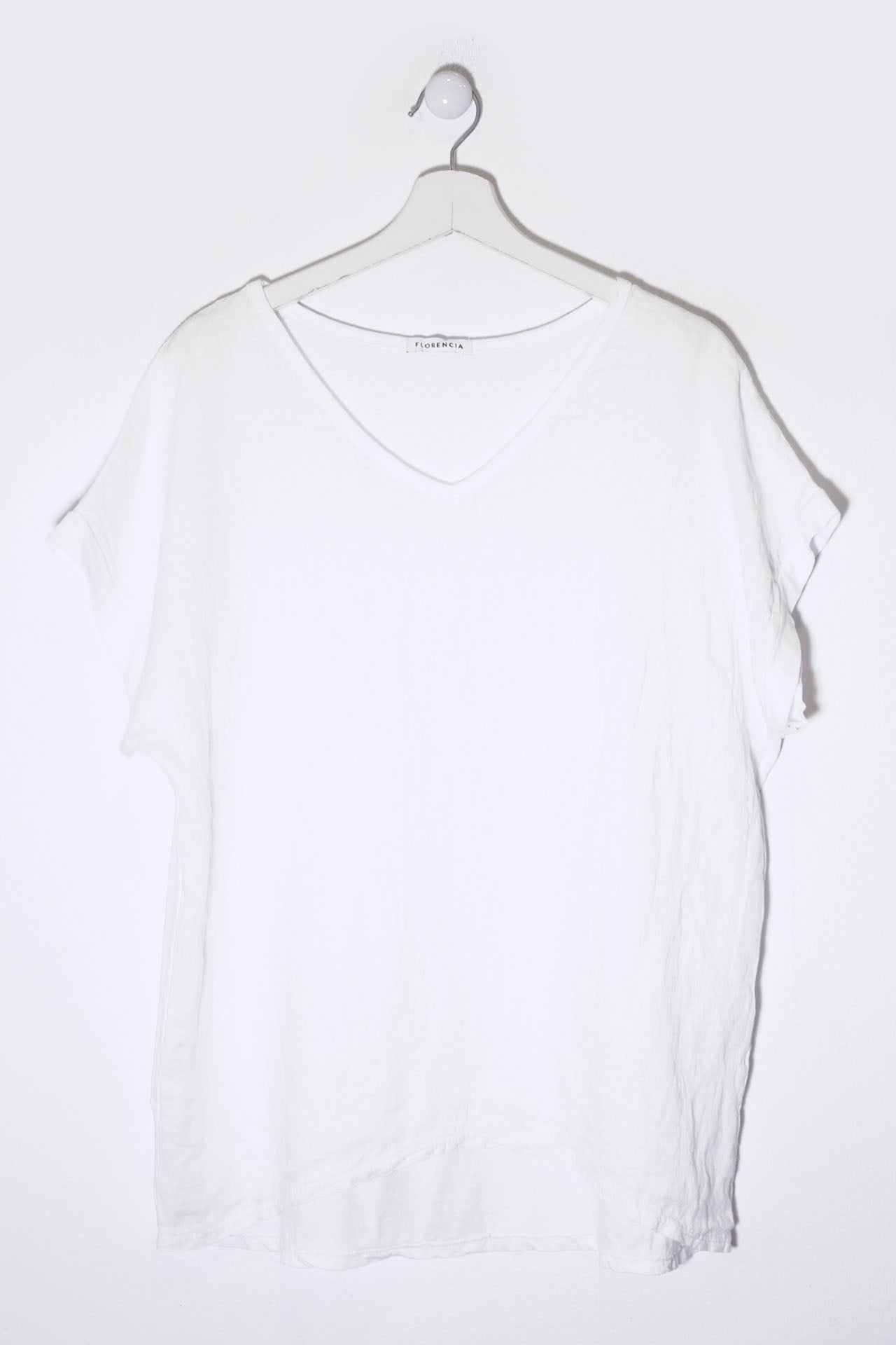 Camiseta lino cuello punta