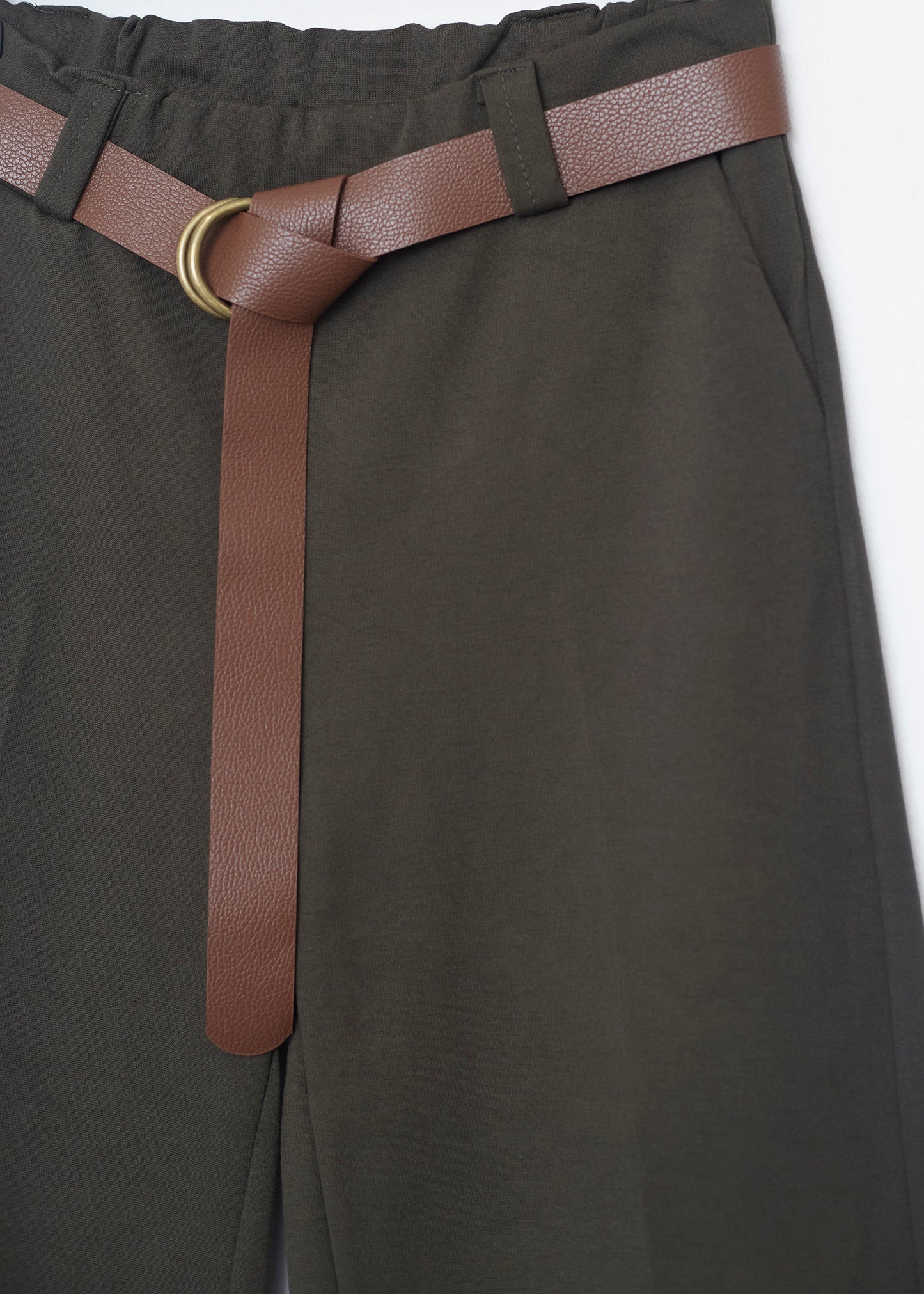 Pantalón wide leg vuelta