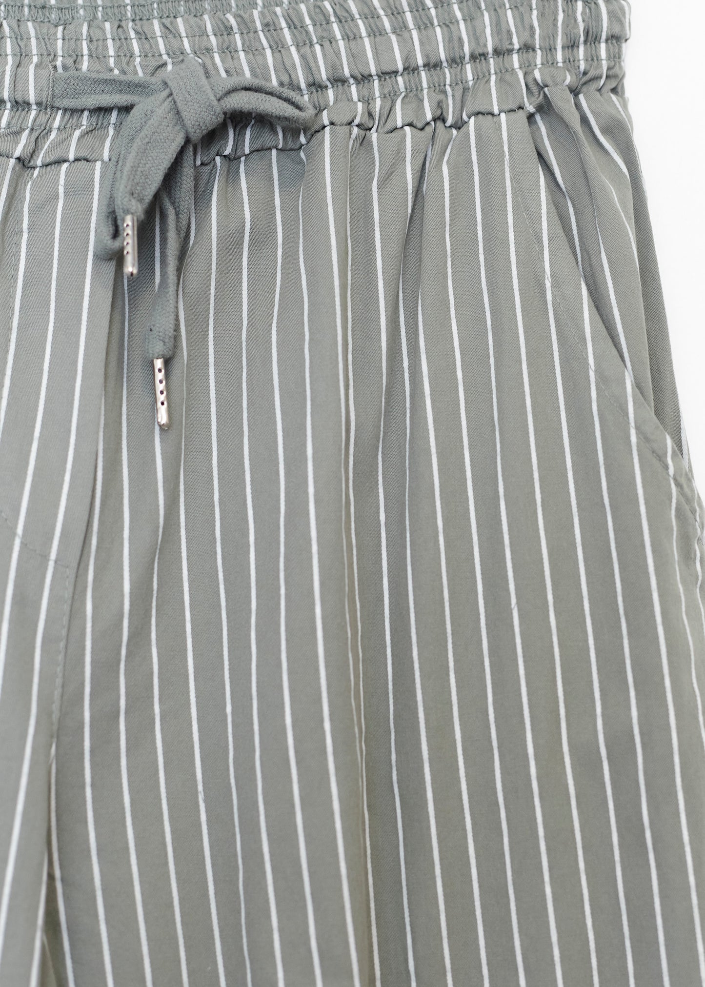 Striped carrot pants