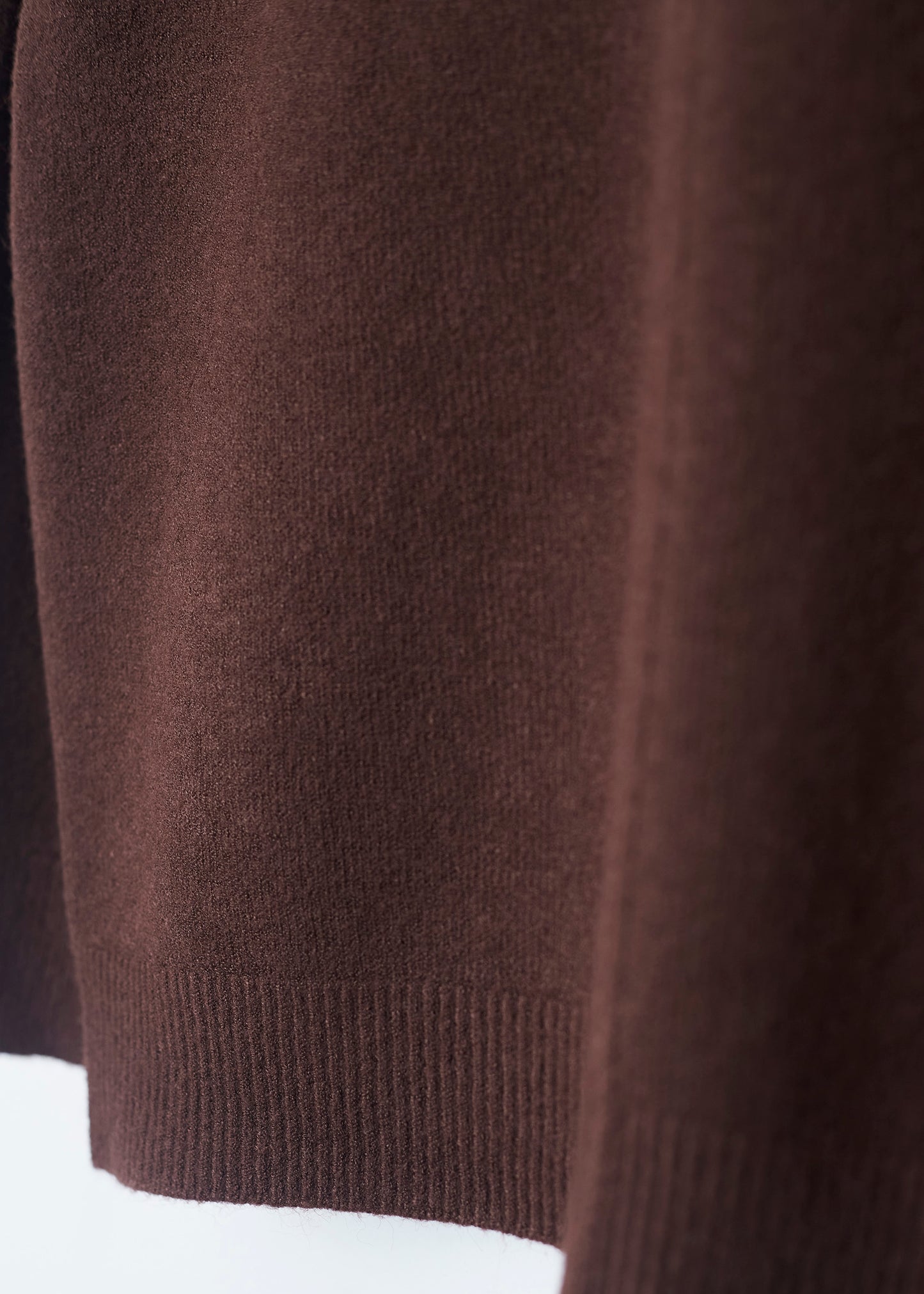 Seamless high neck jersey