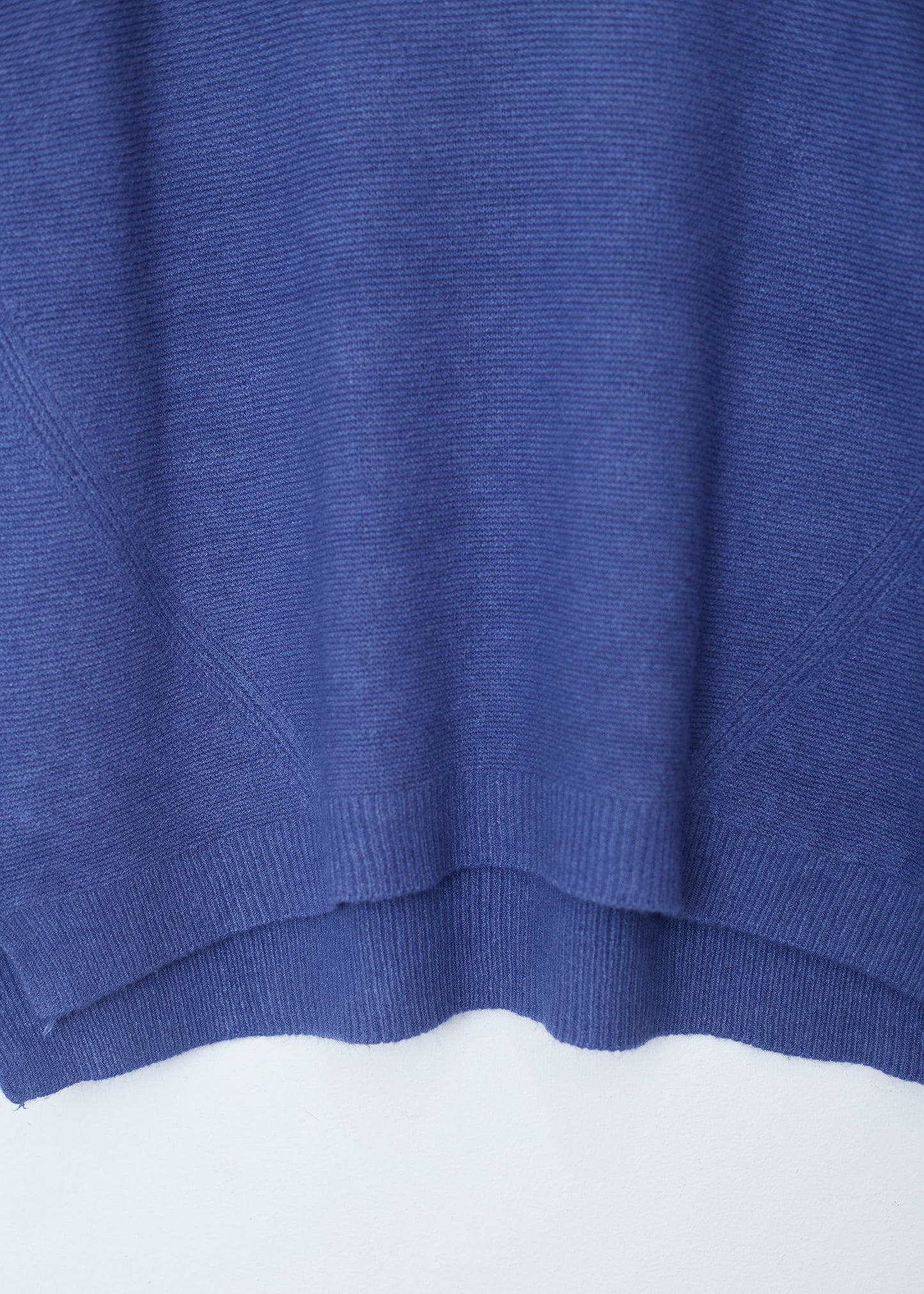 Jersey sin costuras cuello punta