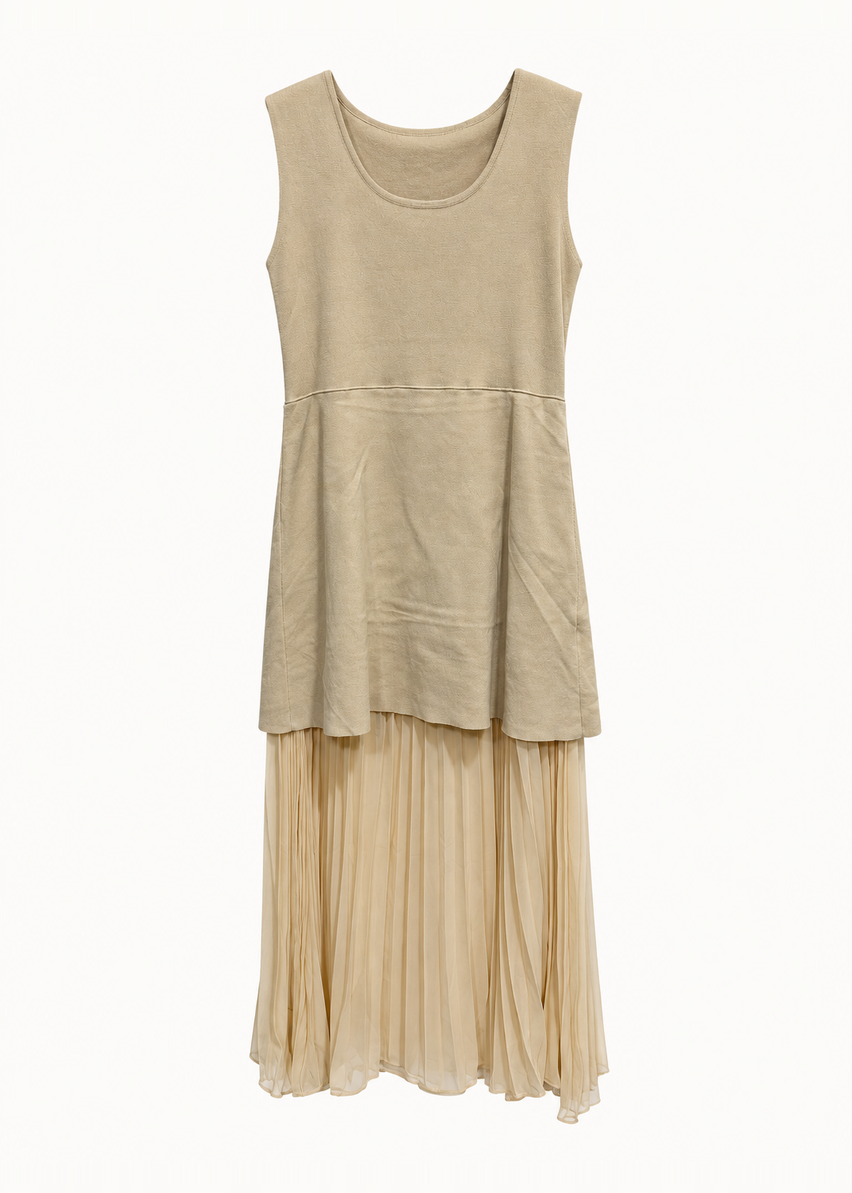 Vestido tricot con falda plisada