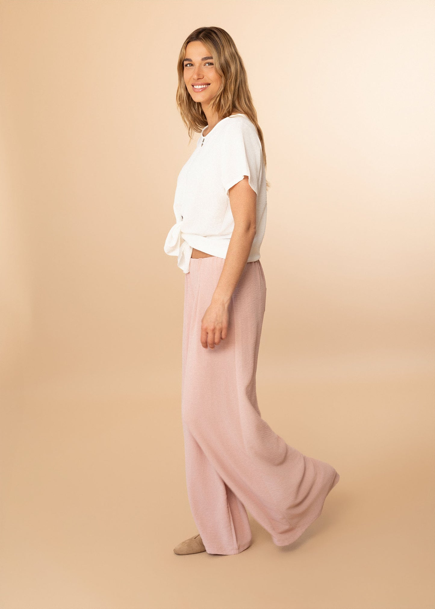Pantalones anchos fluidos