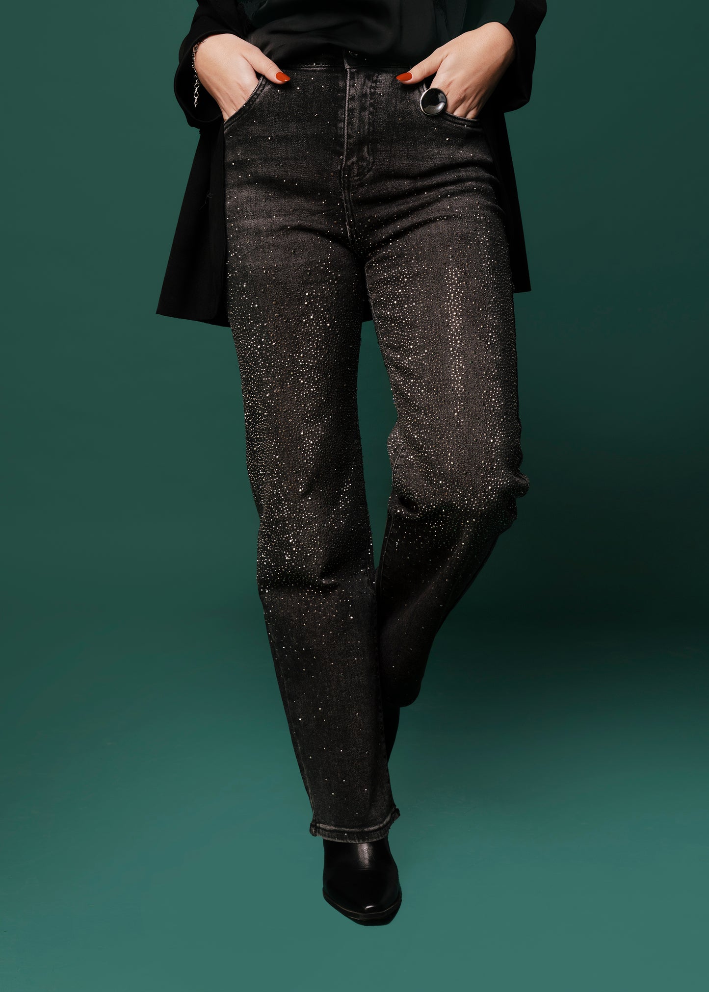 Straight shimmering jeans