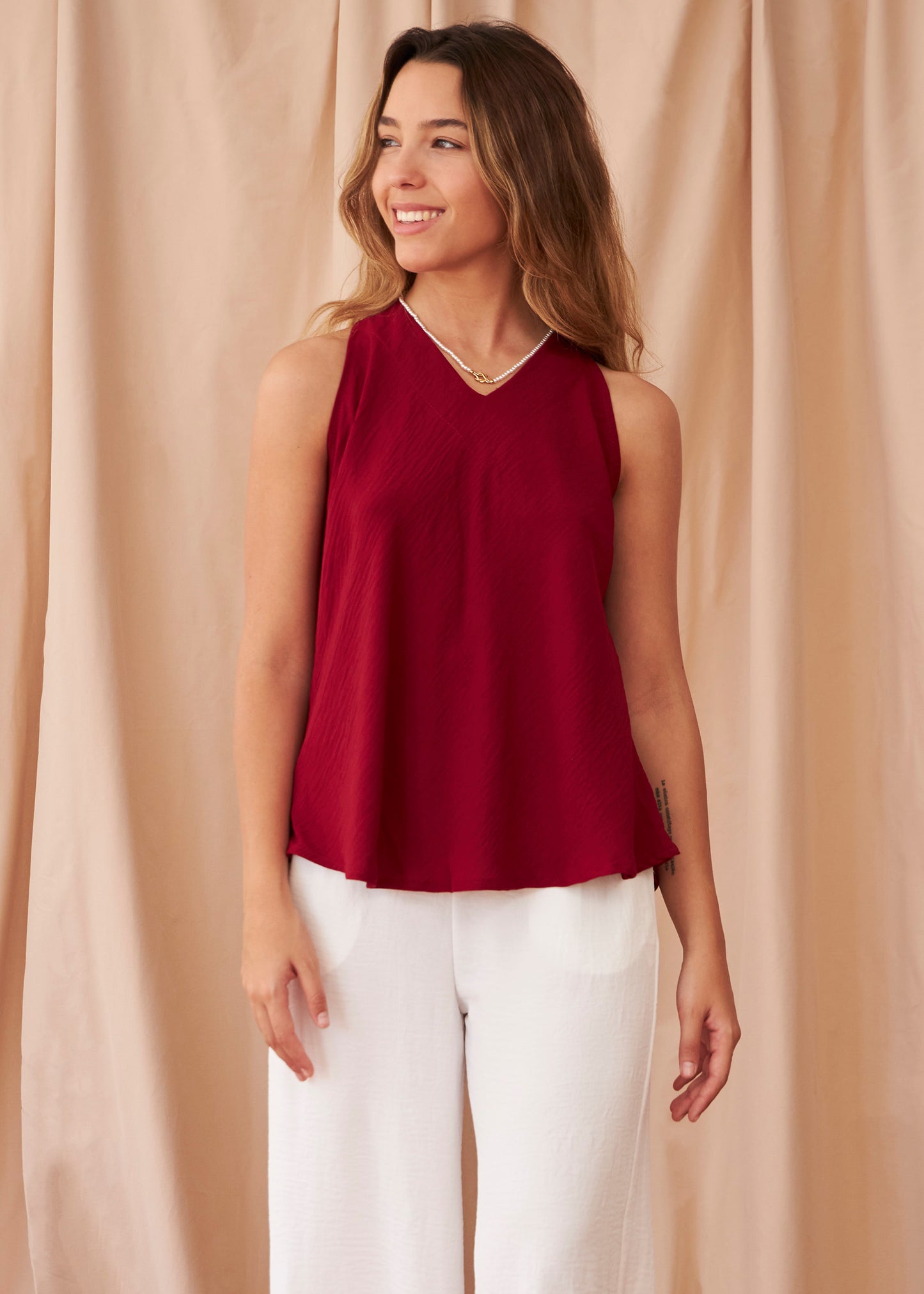 Flowy bow top