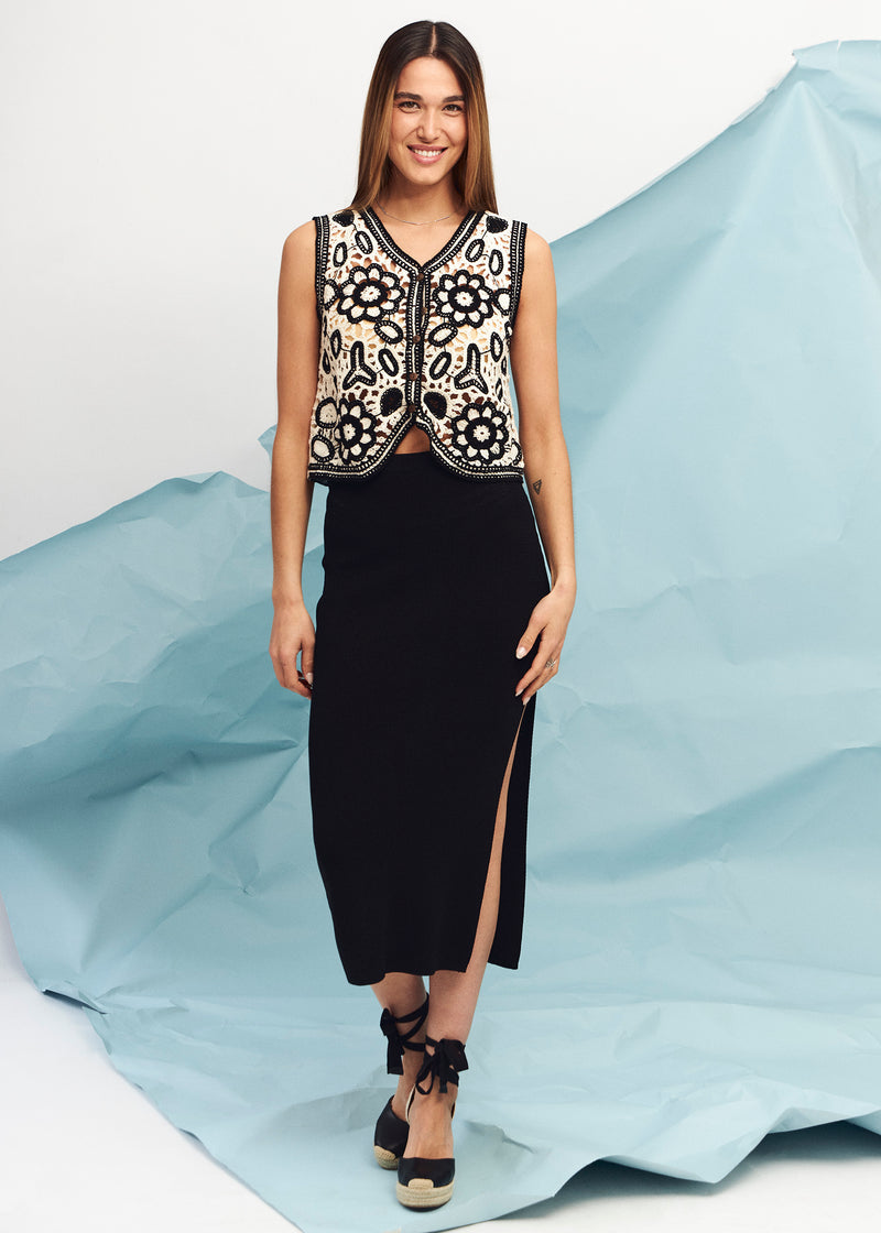 Tricot skirt with opening