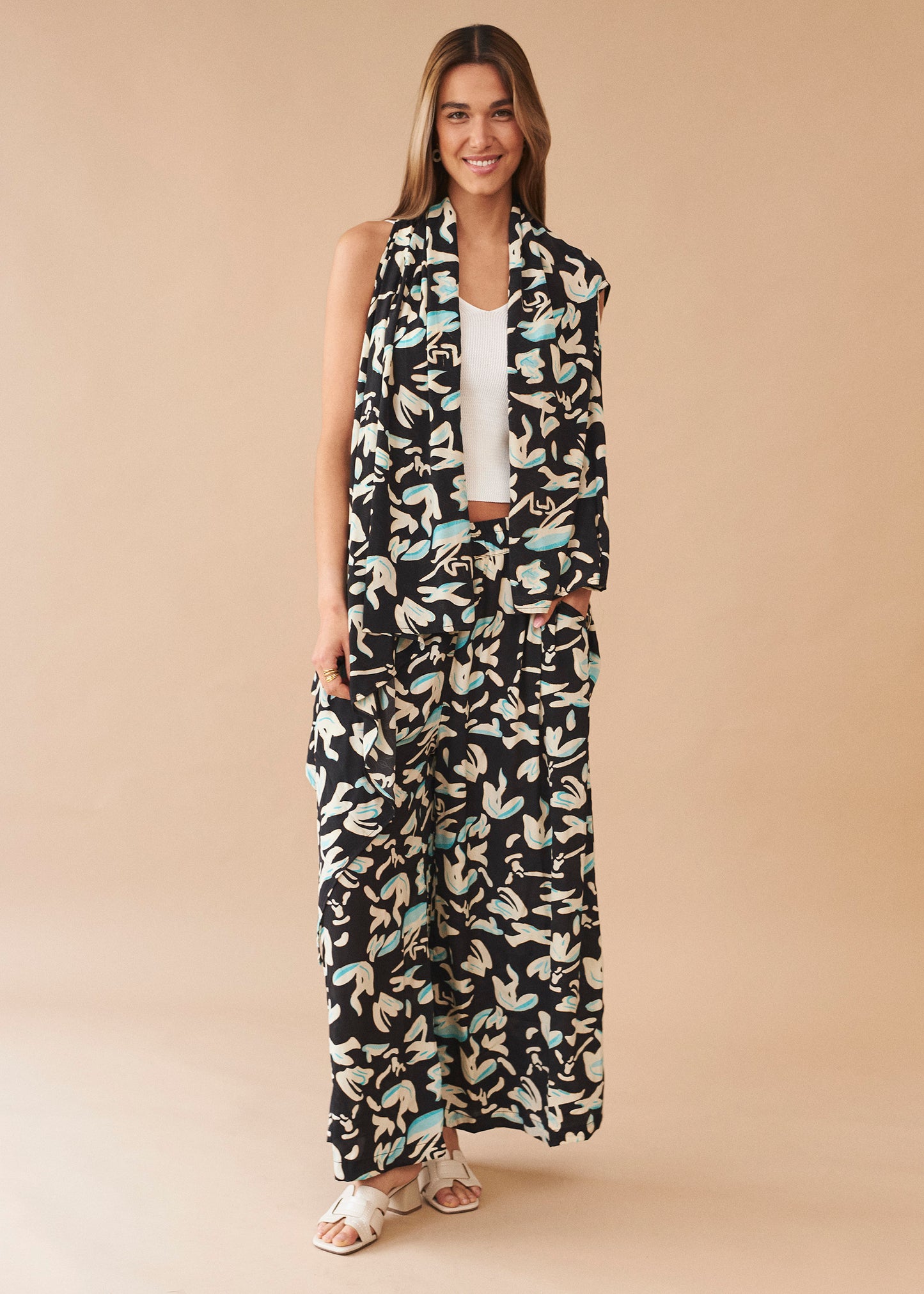 Printed fluid vest